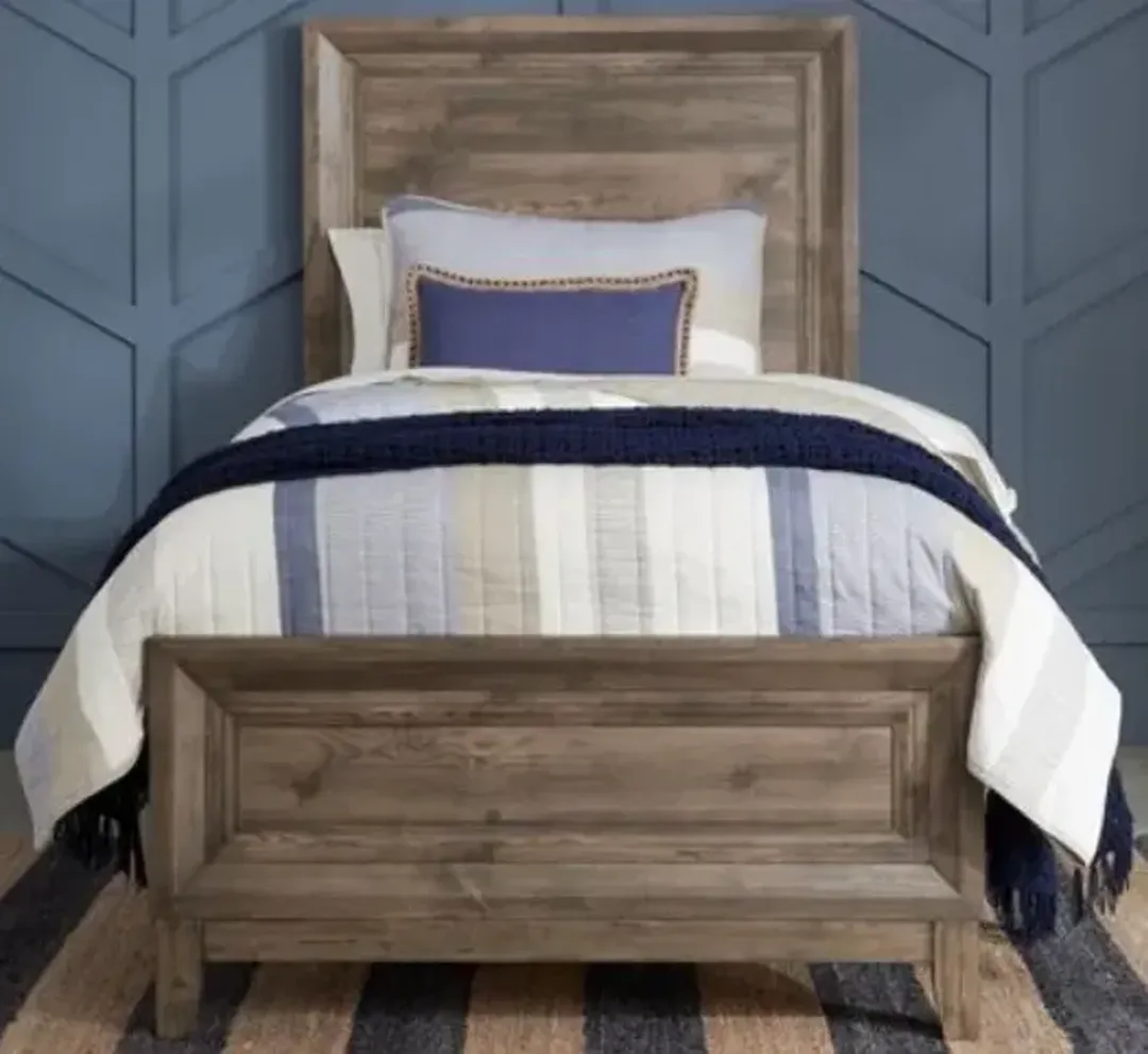 furniture1-311857